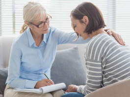 How a Therapist Can Help You Manage Anxiety and Stress Effectively Therapist